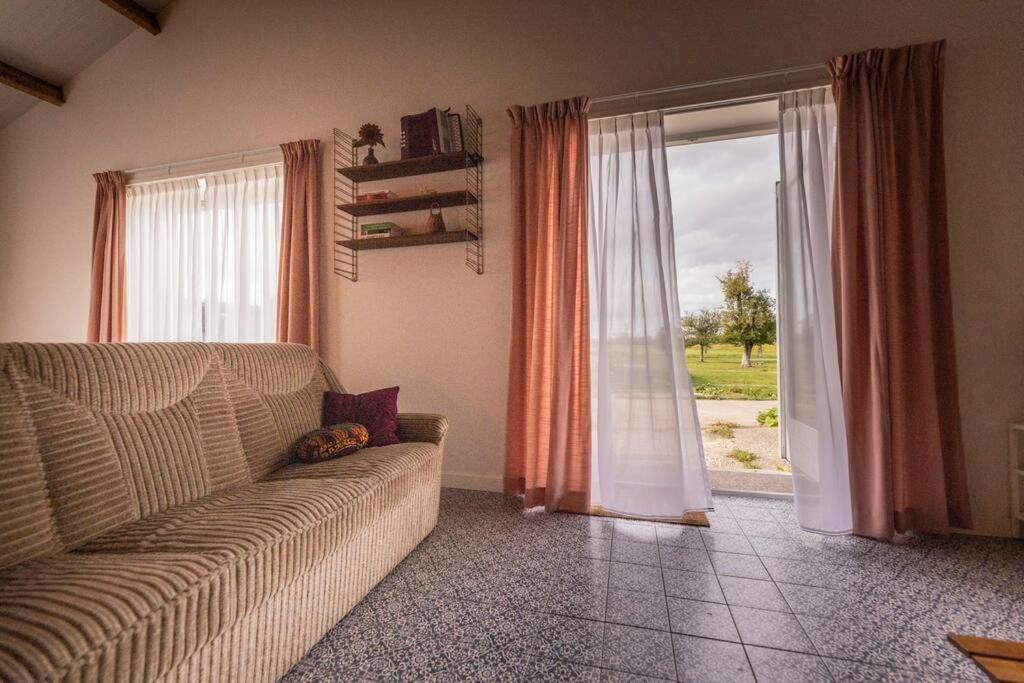 De Kaasmakerij - Ruim Vakantiehuisje Op Huize Blokland Hem Luaran gambar